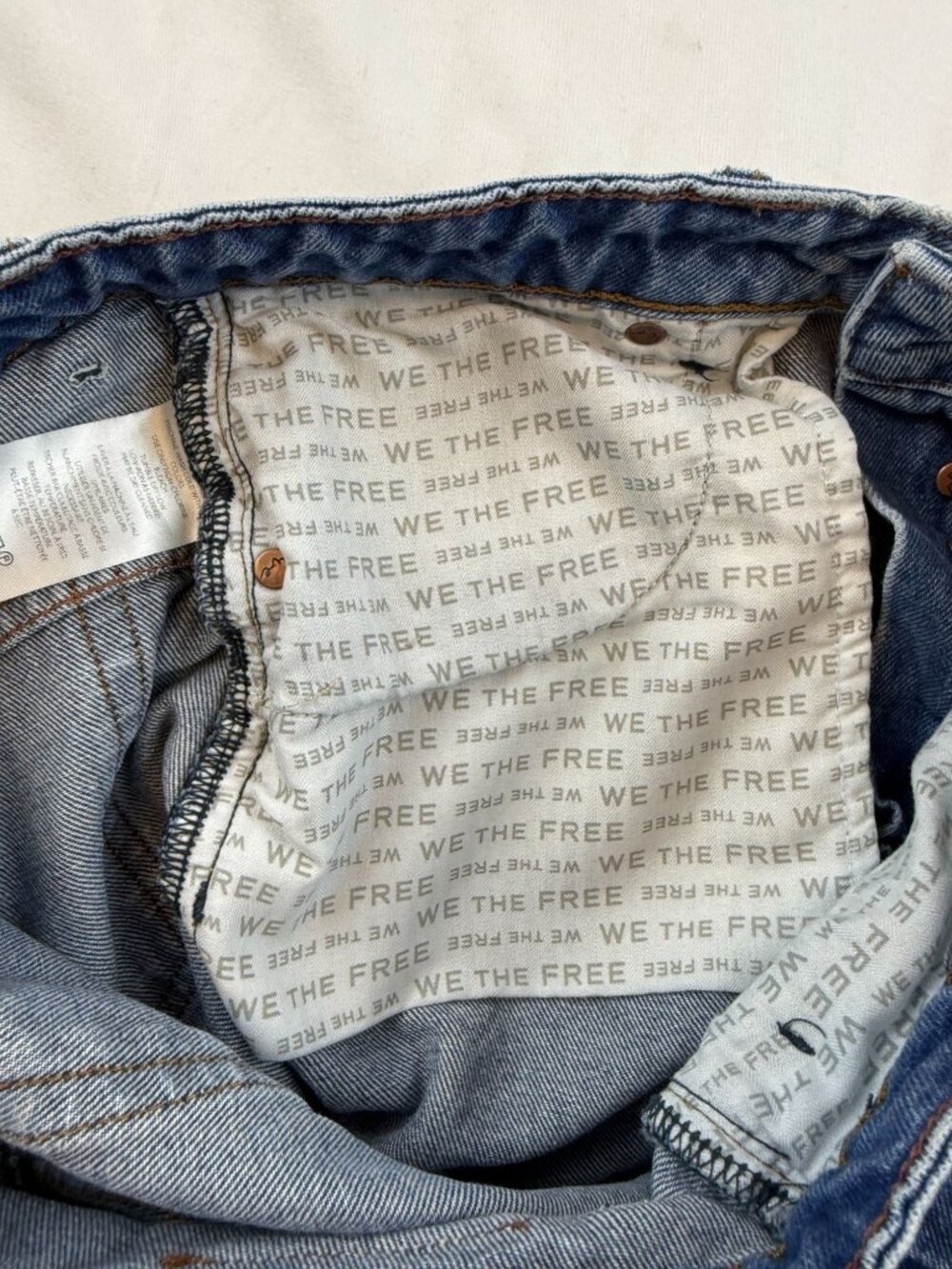 WE THE FREE Wide Leg Crop Jeans Sz 29 Baggy Button Fly Boho - Picture 4 of 10